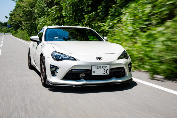 86 ZN6 フロントスポイラー